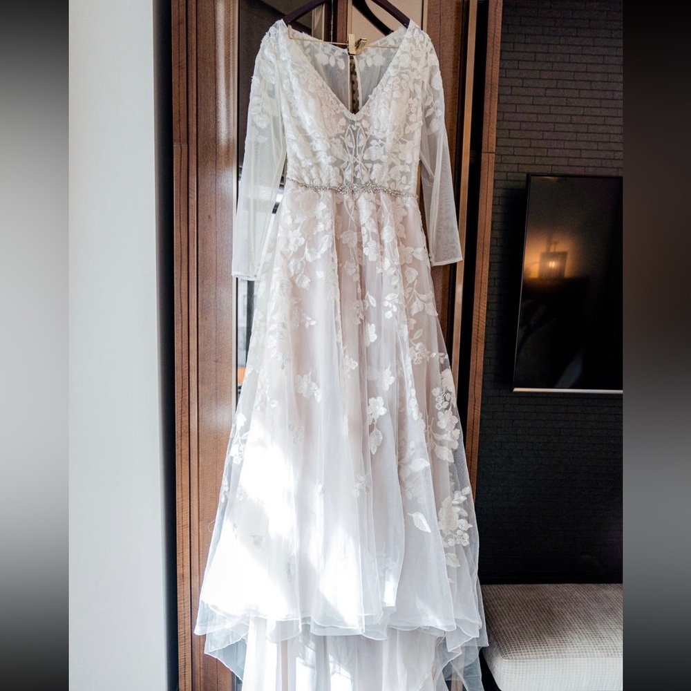 Wedding dress, wore for 1 hour for small elopement ceremony.